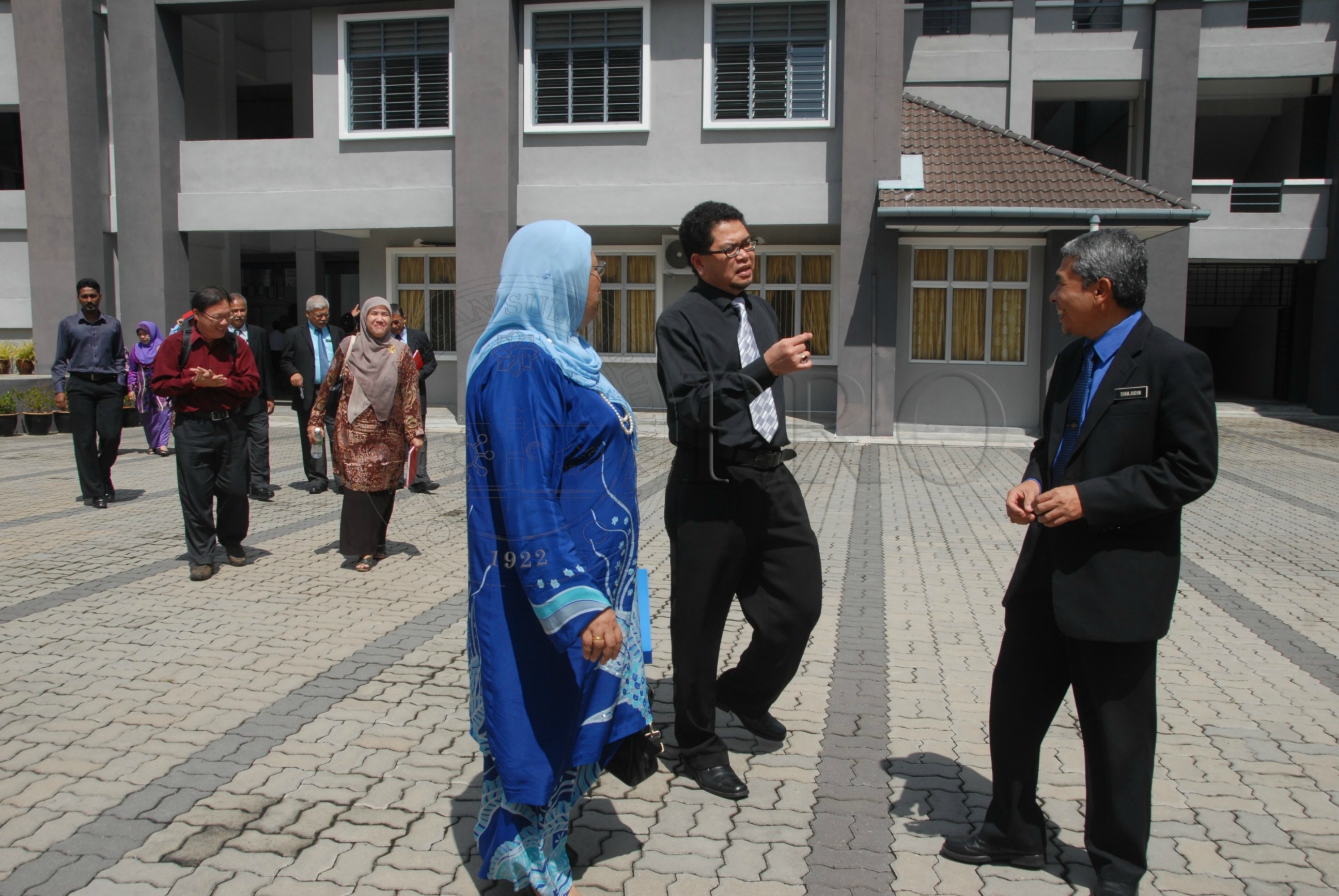 PRO 14 01 SEKOLAH FBA 8134